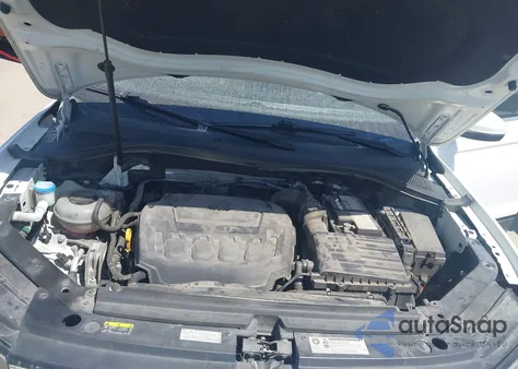 2018 Volkswagen Tiguan 2.0T Se/2.0T Sel from USA, damaged, VIN 3VV3B7AX1JM119753